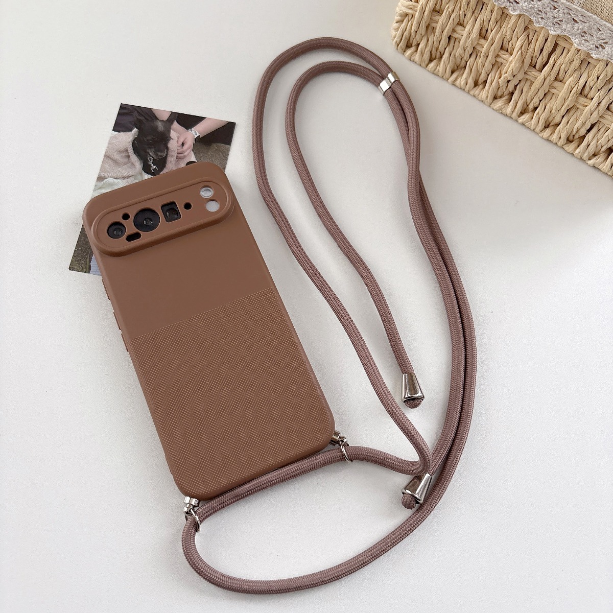 สายคล้องคอแบบไขว้ เคสโทรศัพท์  - Google Pixel 8A บทวิจารณ์และราคา